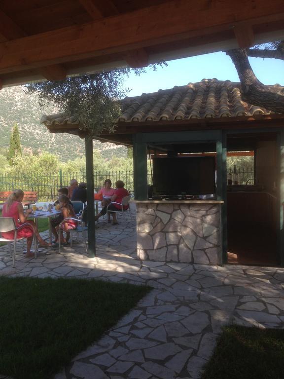 Villa Agni Geni  Bagian luar foto