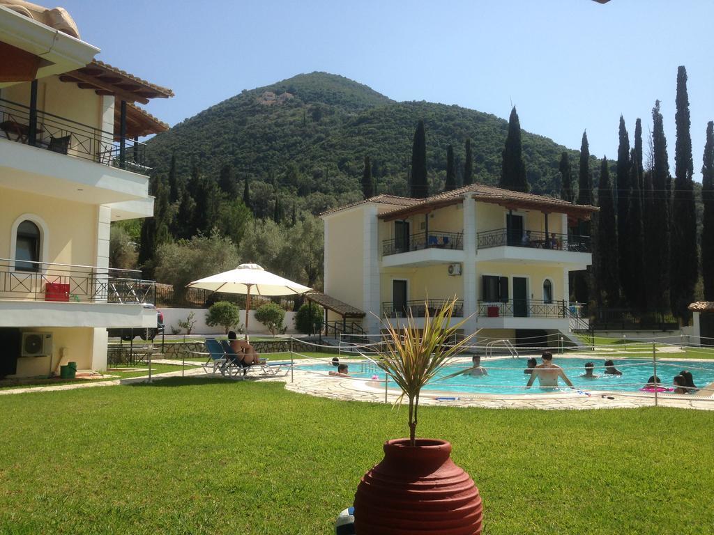 Villa Agni Geni  Bagian luar foto